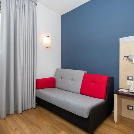 Holiday Inn Express Barcelona - Montmelo, An Ihg Hotel Granollers Zewnętrze zdjęcie