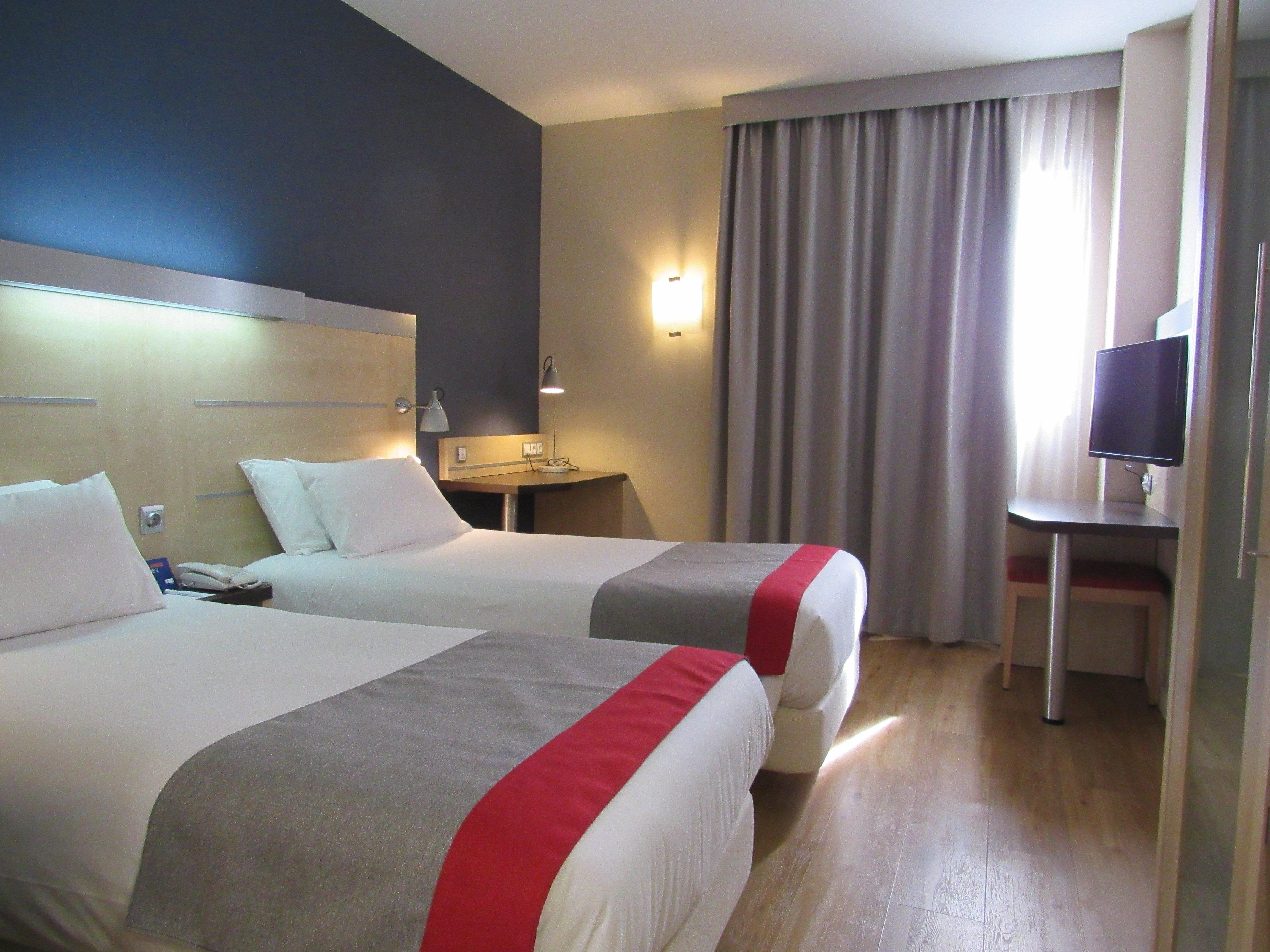 Holiday Inn Express Barcelona - Montmelo, An Ihg Hotel Granollers Zewnętrze zdjęcie